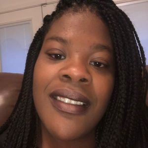 Meet your Posher, Katrina